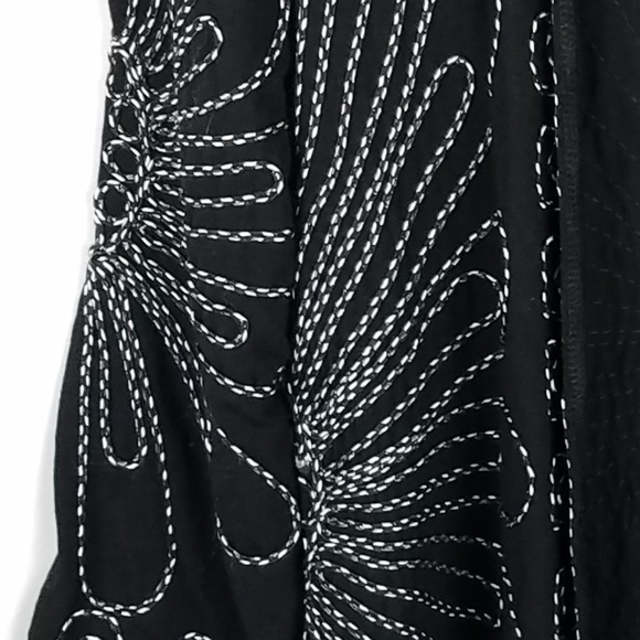 Objects D'art‎ sweater black floral cord design Lge - Picture 3 of 6